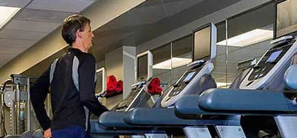 a guest running on the treadmill