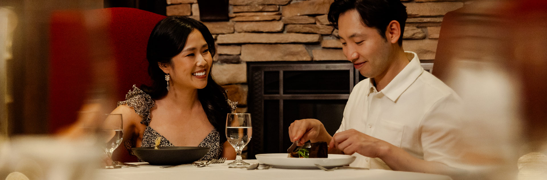 Embers 1 A couple dining at Embers Restaurant at Tenaya at Yosemite