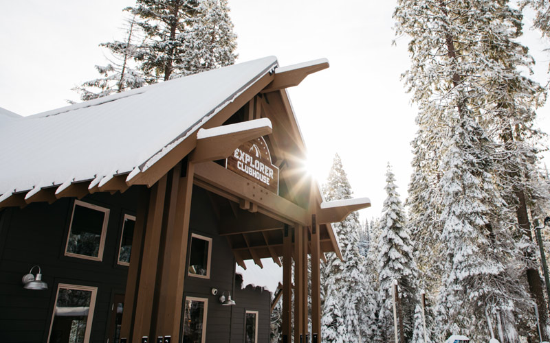 Cabins 8 Exterior view of the Explorer Cabin Clubhouse in winter
